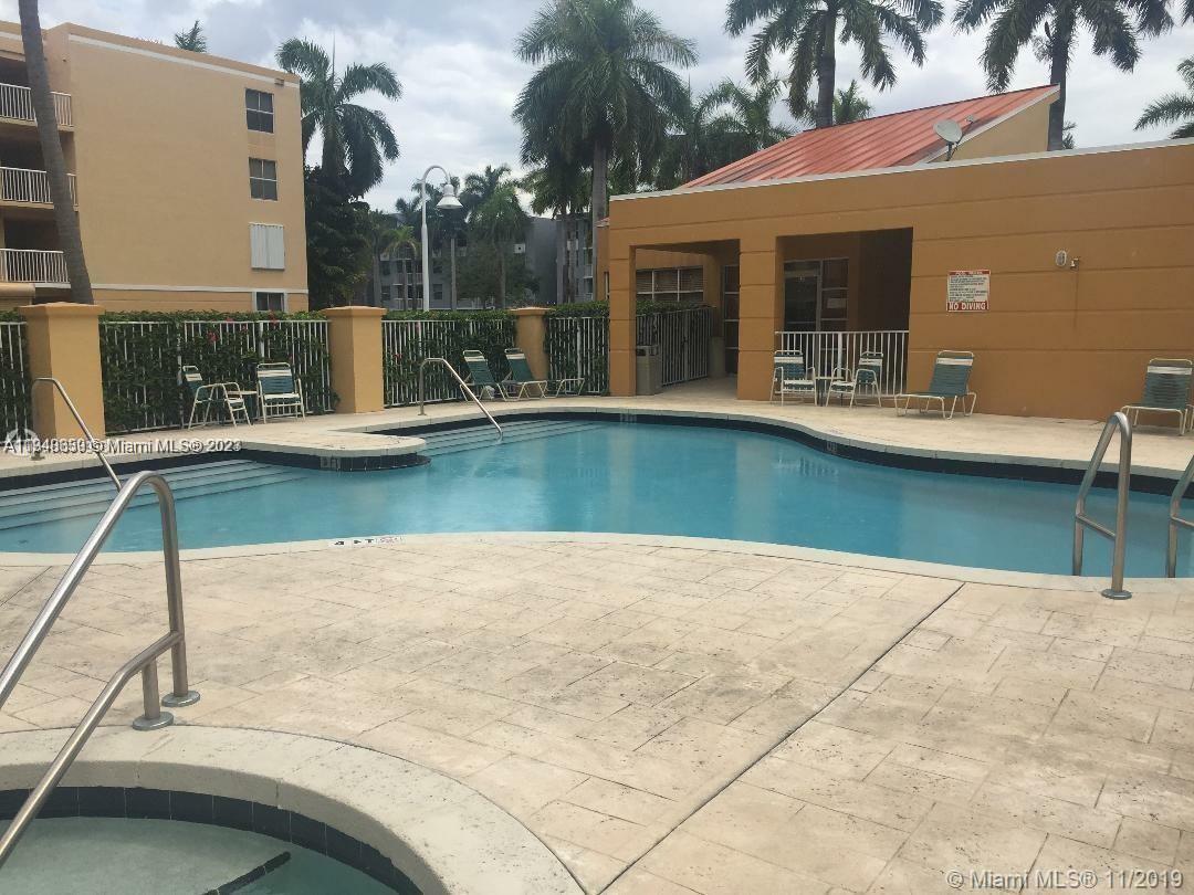 Property Photo: 1450 SE 3rd Ave 207 FL 33004