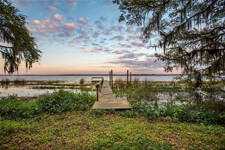 Property Photo: 37048 County Road 452 FL 32735