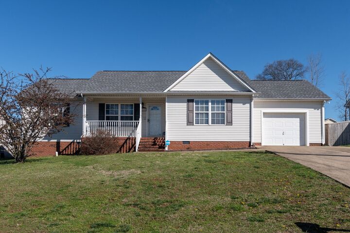 1910 Sheffield Ln  Columbia TN 38401 photo