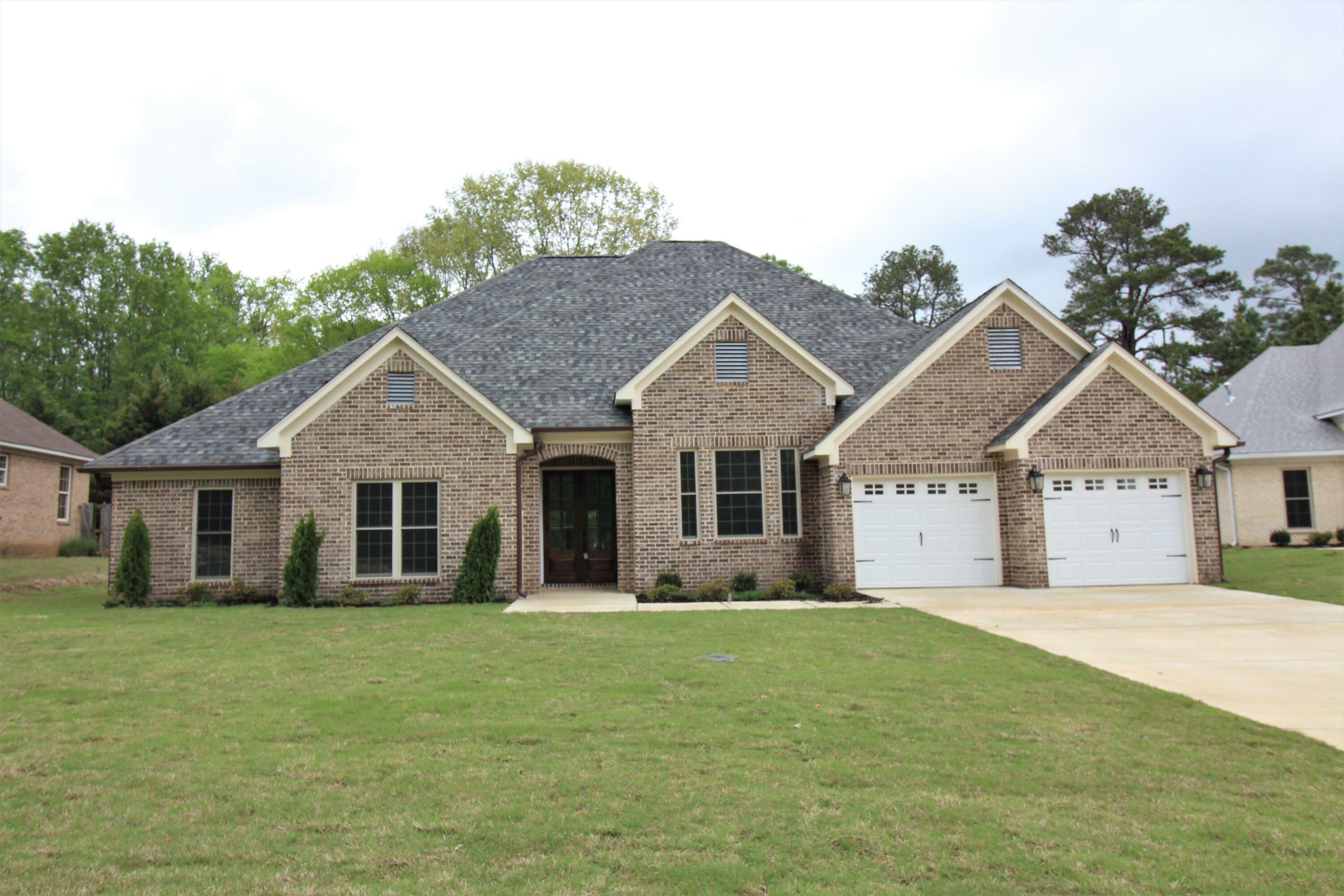 Property Photo: 120 Highland Ridge Dr. MS 38866