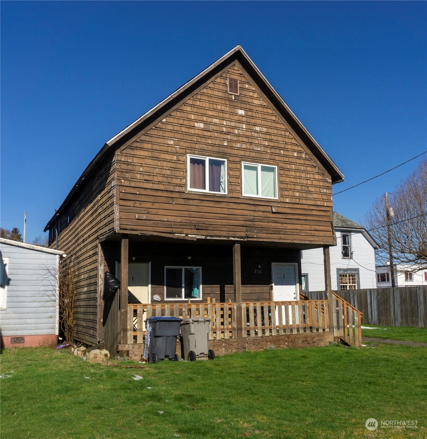 Property Photo: 716 E 1st Street WA 98520