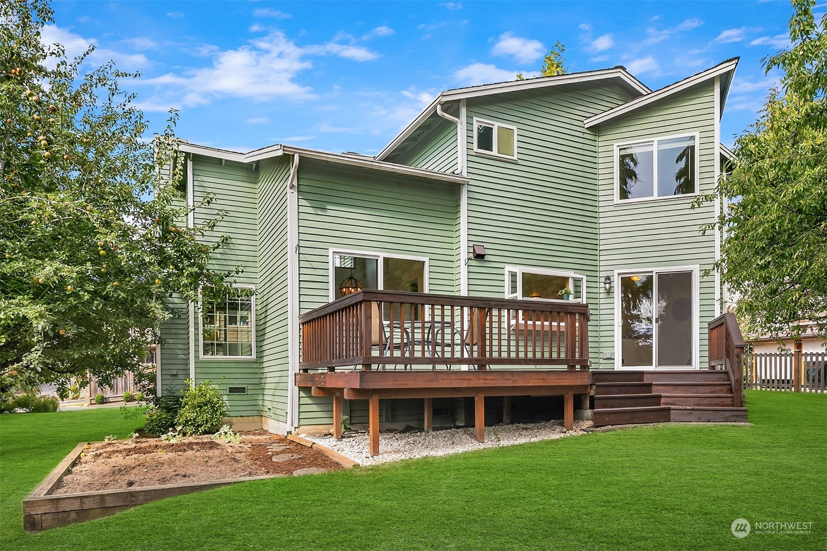 Property Photo:  1510 3rd Street  WA 98033 