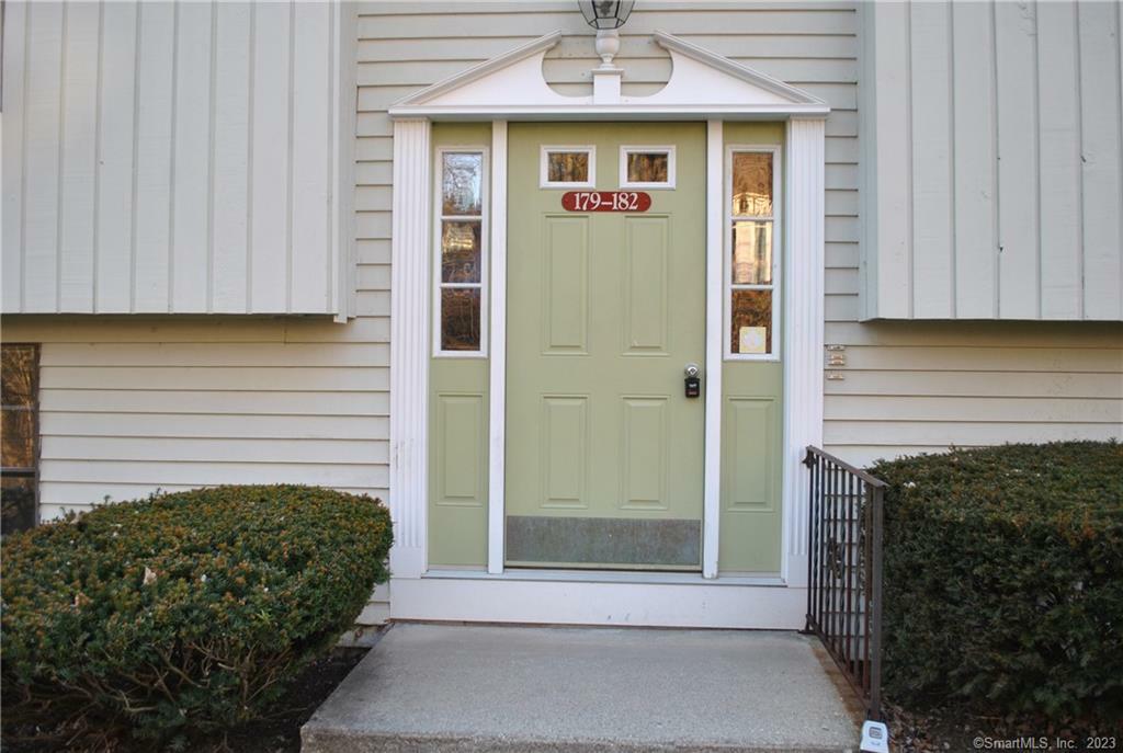 Property Photo: 179 Aspetuck Village 179 CT 06776