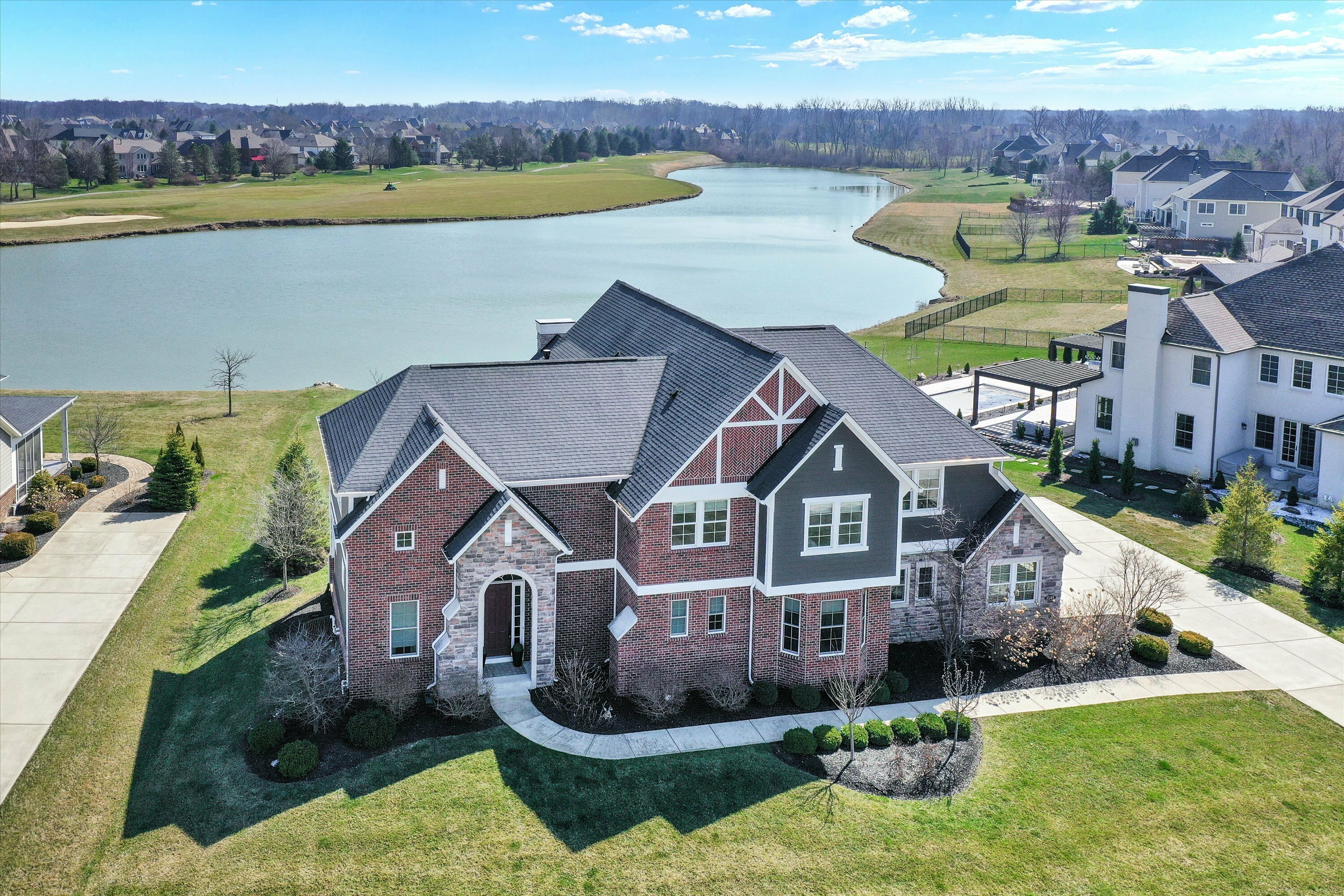 11345 Hawthorn Ridge W  Fishers IN 46037 photo