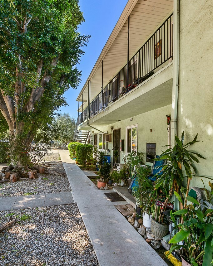 Property Photo:  5745 Arroyo Drive  CA 90042 