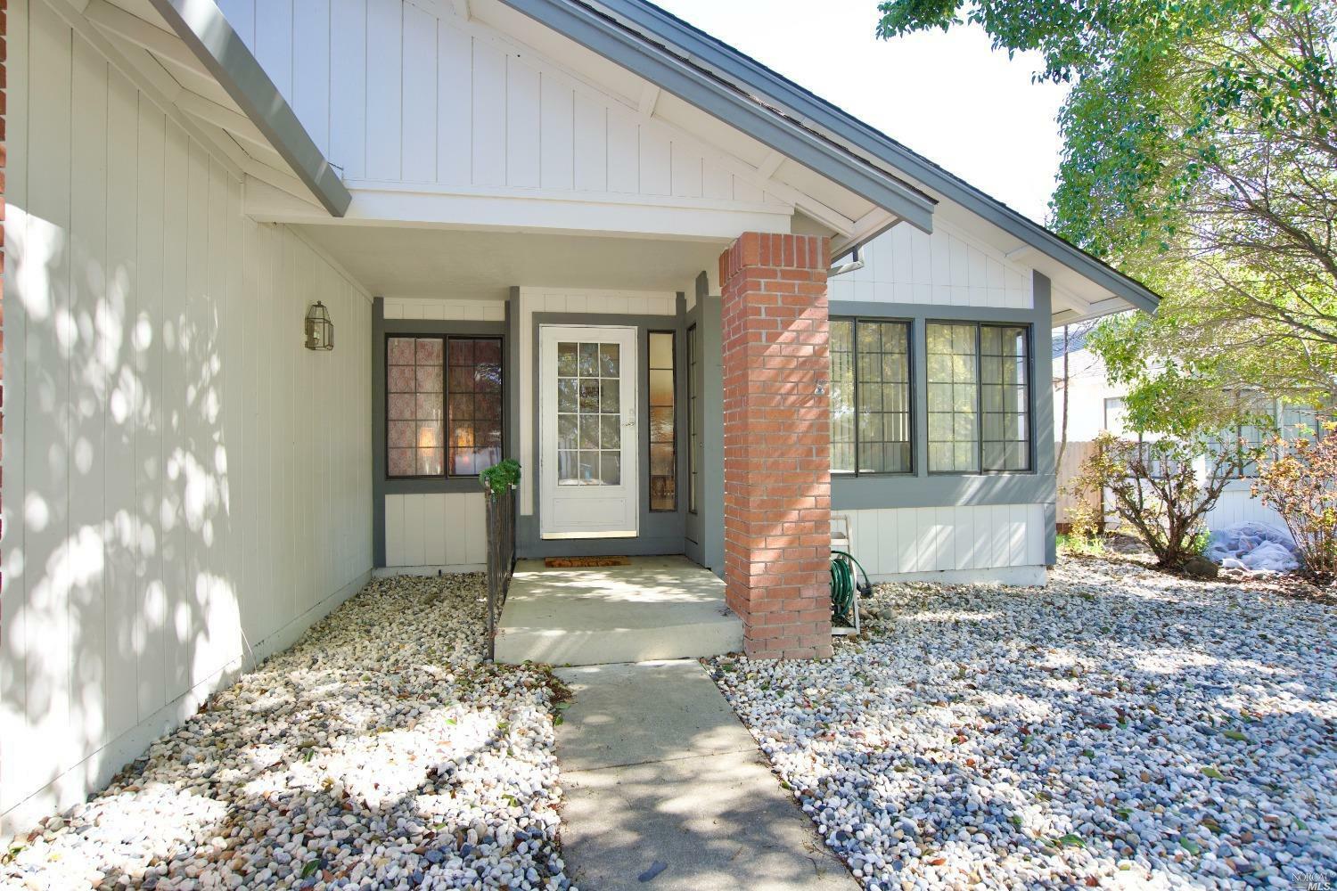Property Photo: 228 Newbury Way CA 94503