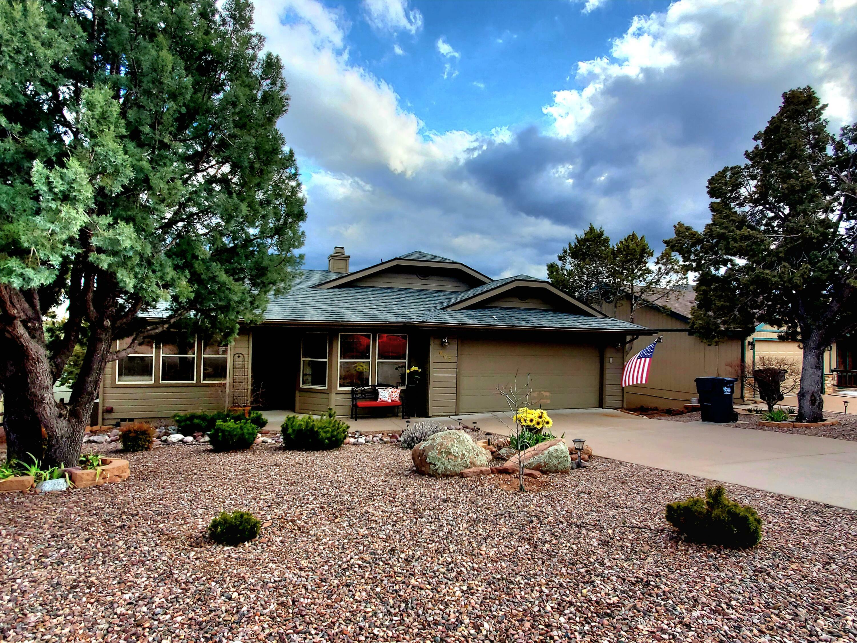 Property Photo:  605 W St Moritz Drive  AZ 85541 