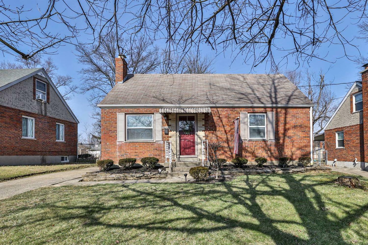 Property Photo:  3842 Mantell Ave  OH 45236 