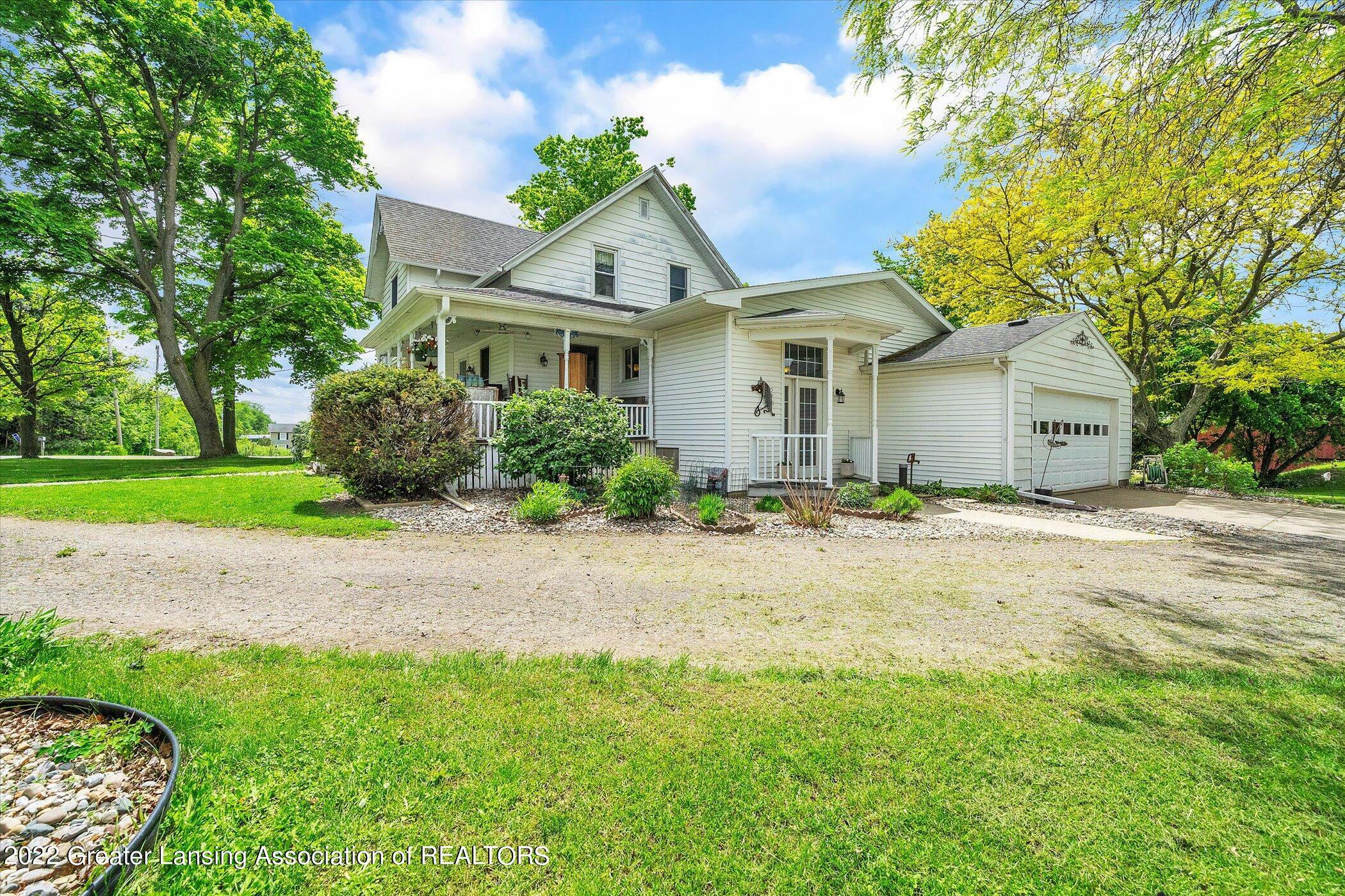Property Photo: 4520 W Pratt Road MI 48820