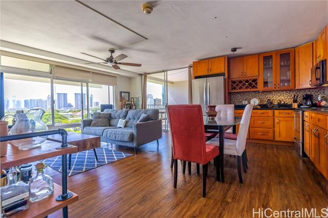 Property Photo: 1511 Nuuanu Avenue 727 HI 96817