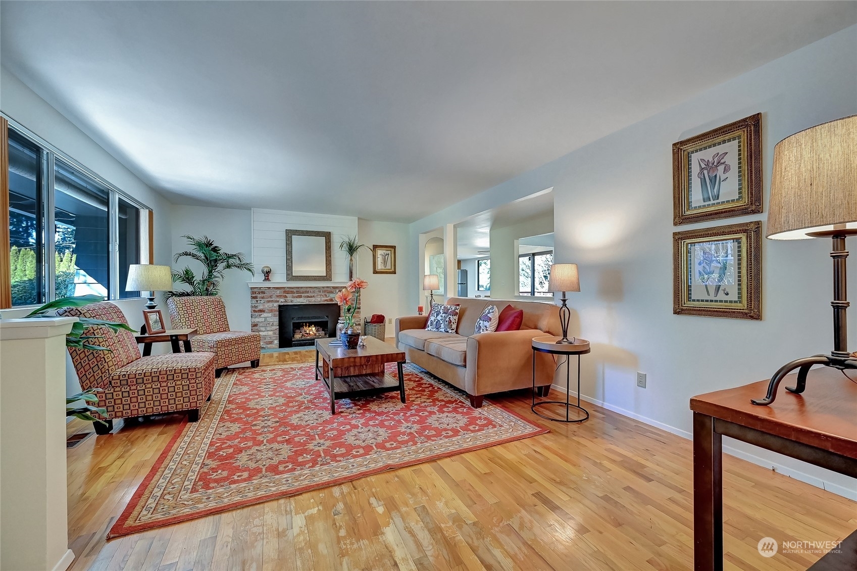 Property Photo: 7100 137th Avenue NE WA 98052