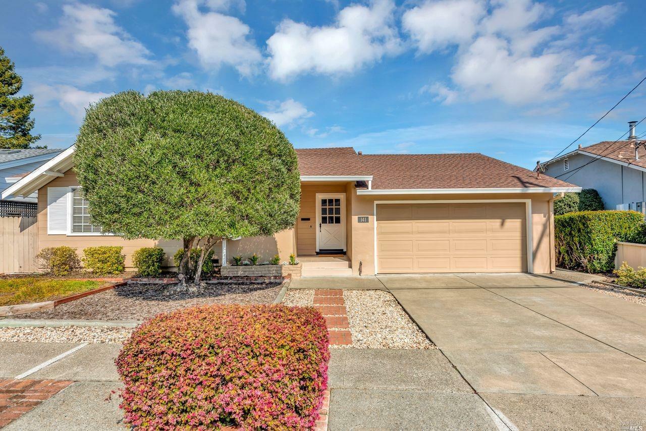 Property Photo:  141 Lakeside Drive  CA 94925 