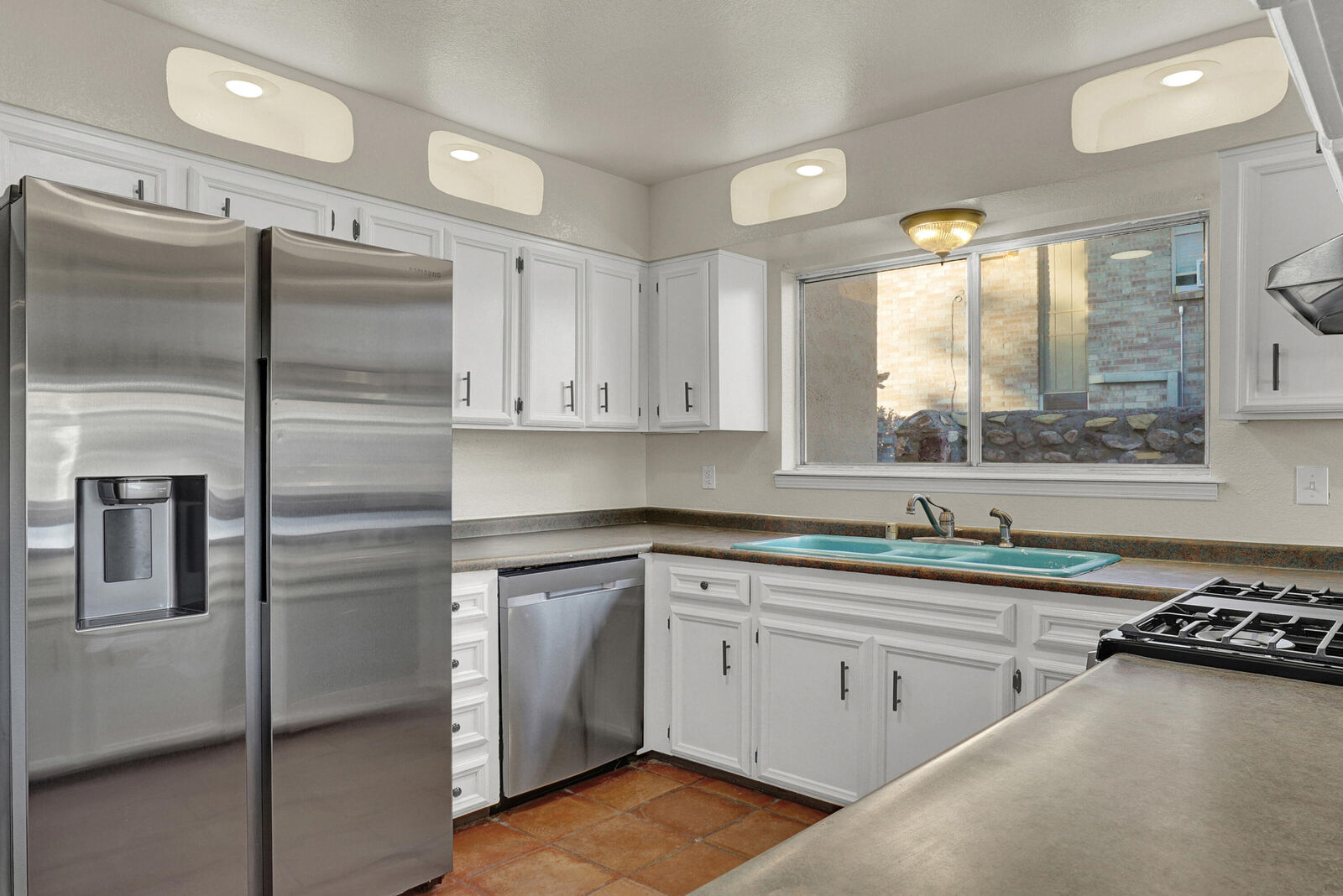 Property Photo:  5504 Fernwood Circle  TX 79932 