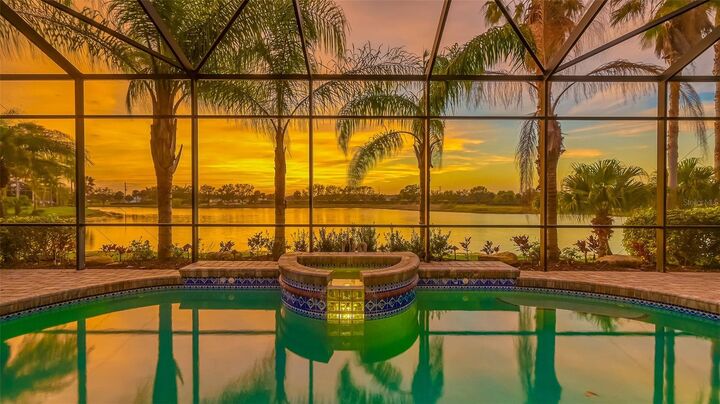 Property Photo: 6638 37th Street E FL 34243