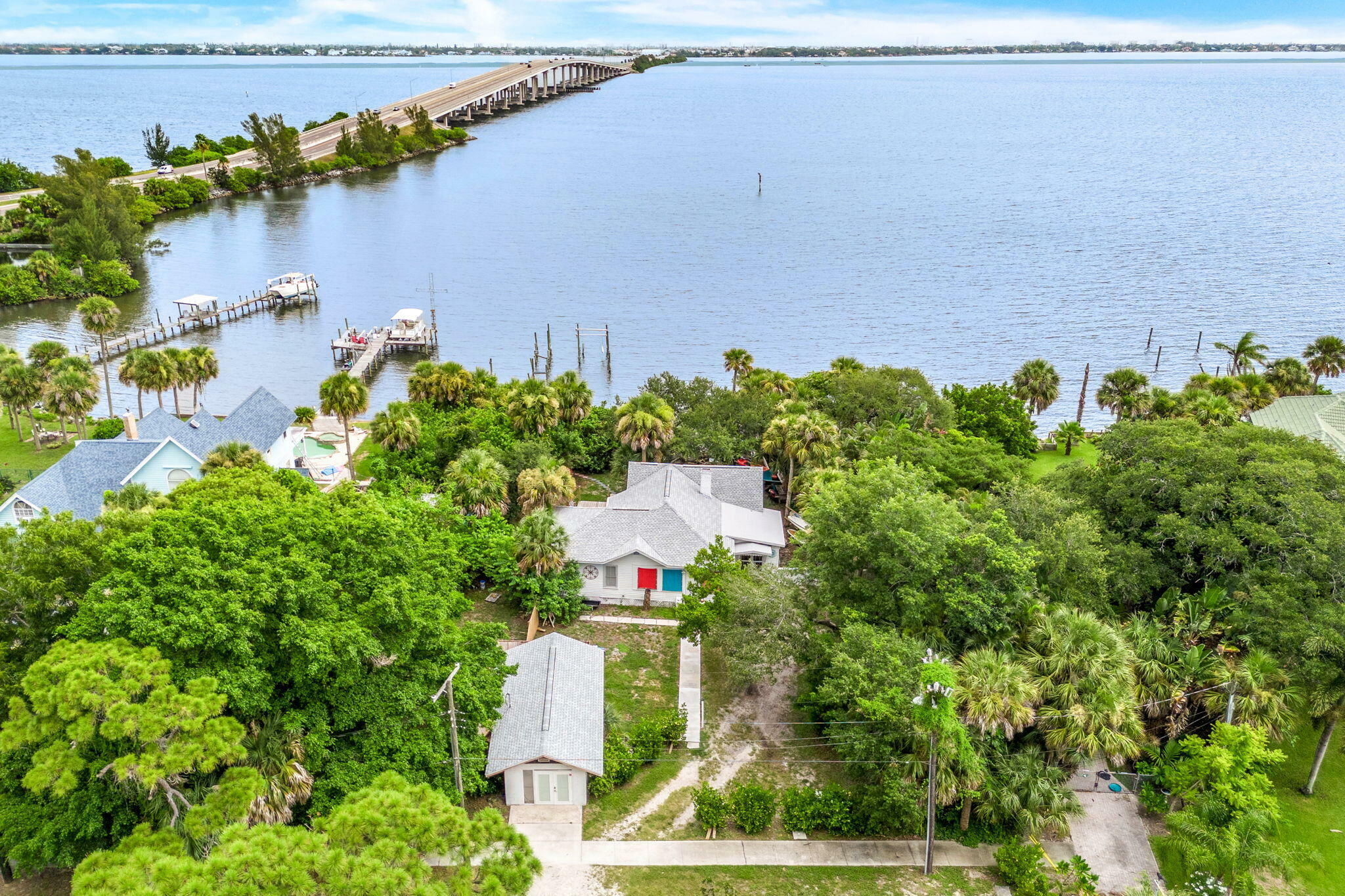 Property Photo: 1365 Pineapple Avenue FL 32935