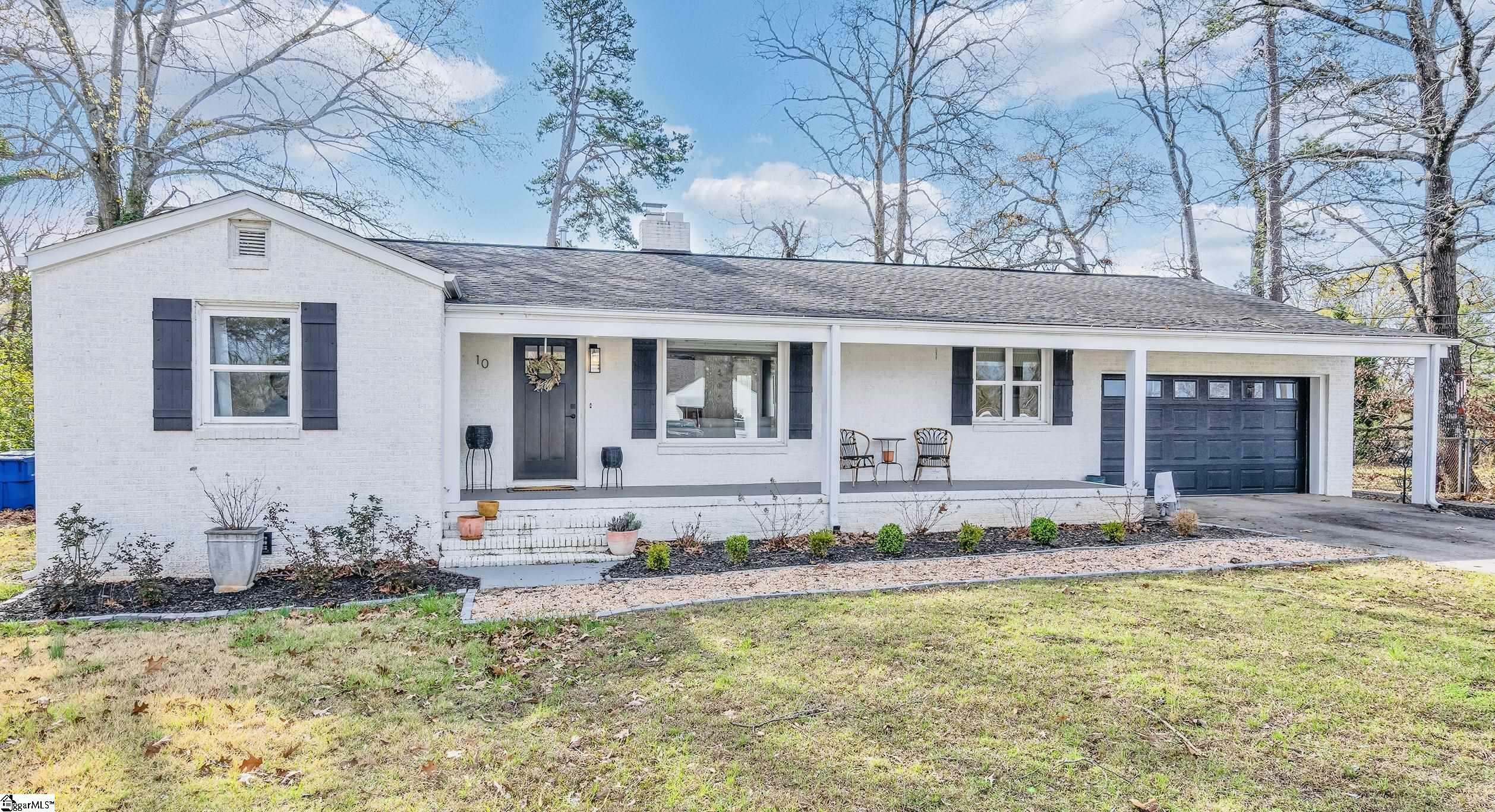 Property Photo:  10 Waters Avenue  SC 29605 