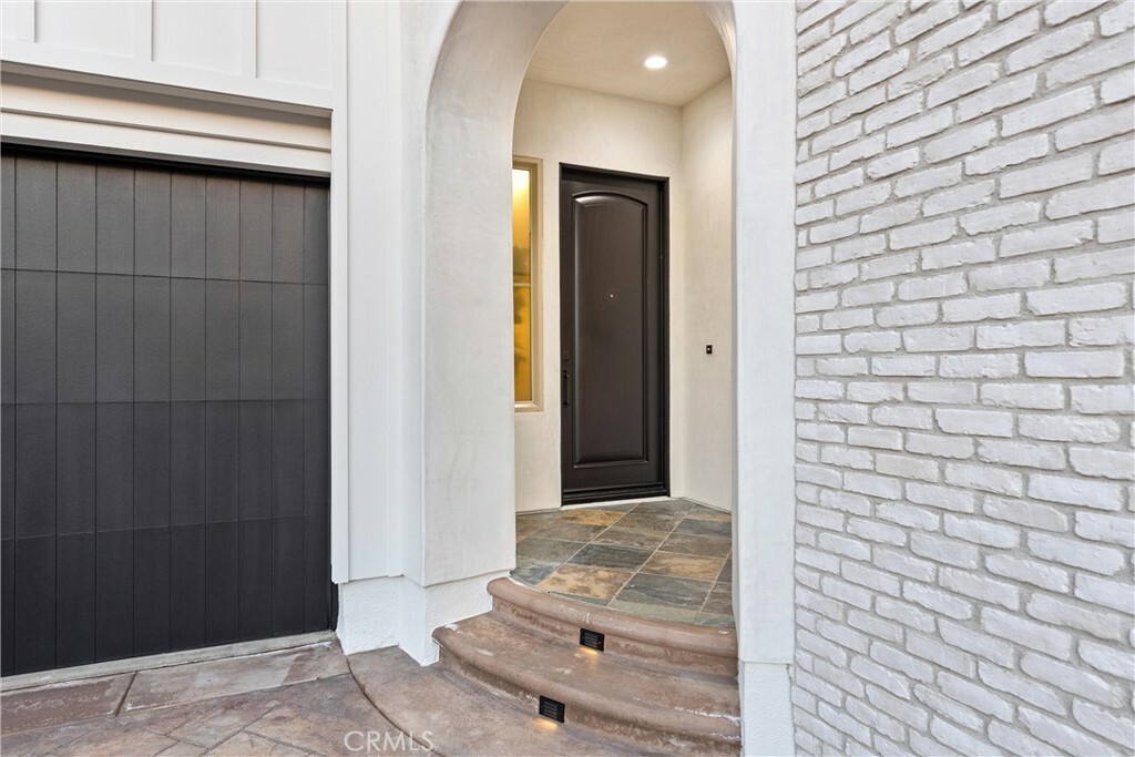 Property Photo: 4064 Hoosier Lawn Way CA 92886