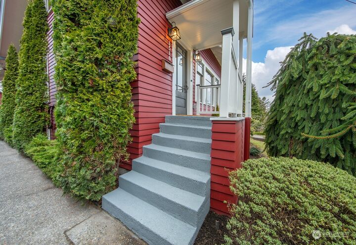 Property Photo: 1510 NE 90th Street WA 98115