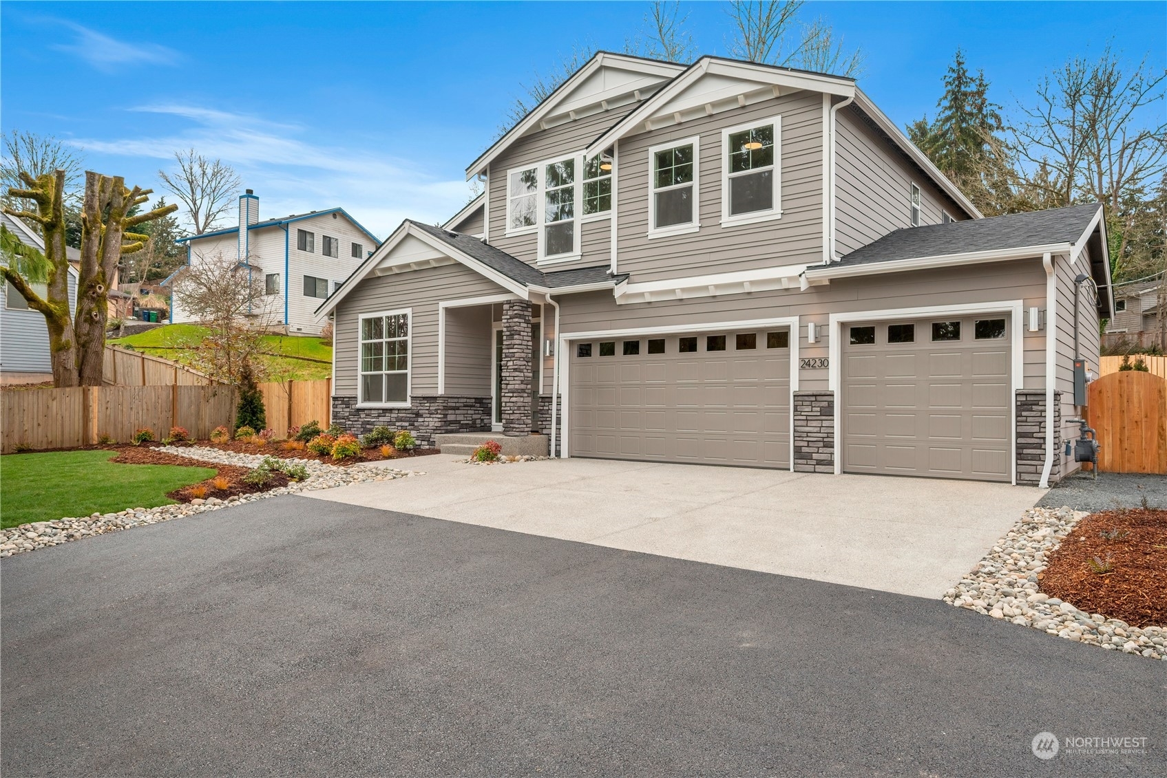 Property Photo:  24230 Brier Road  WA 98036 