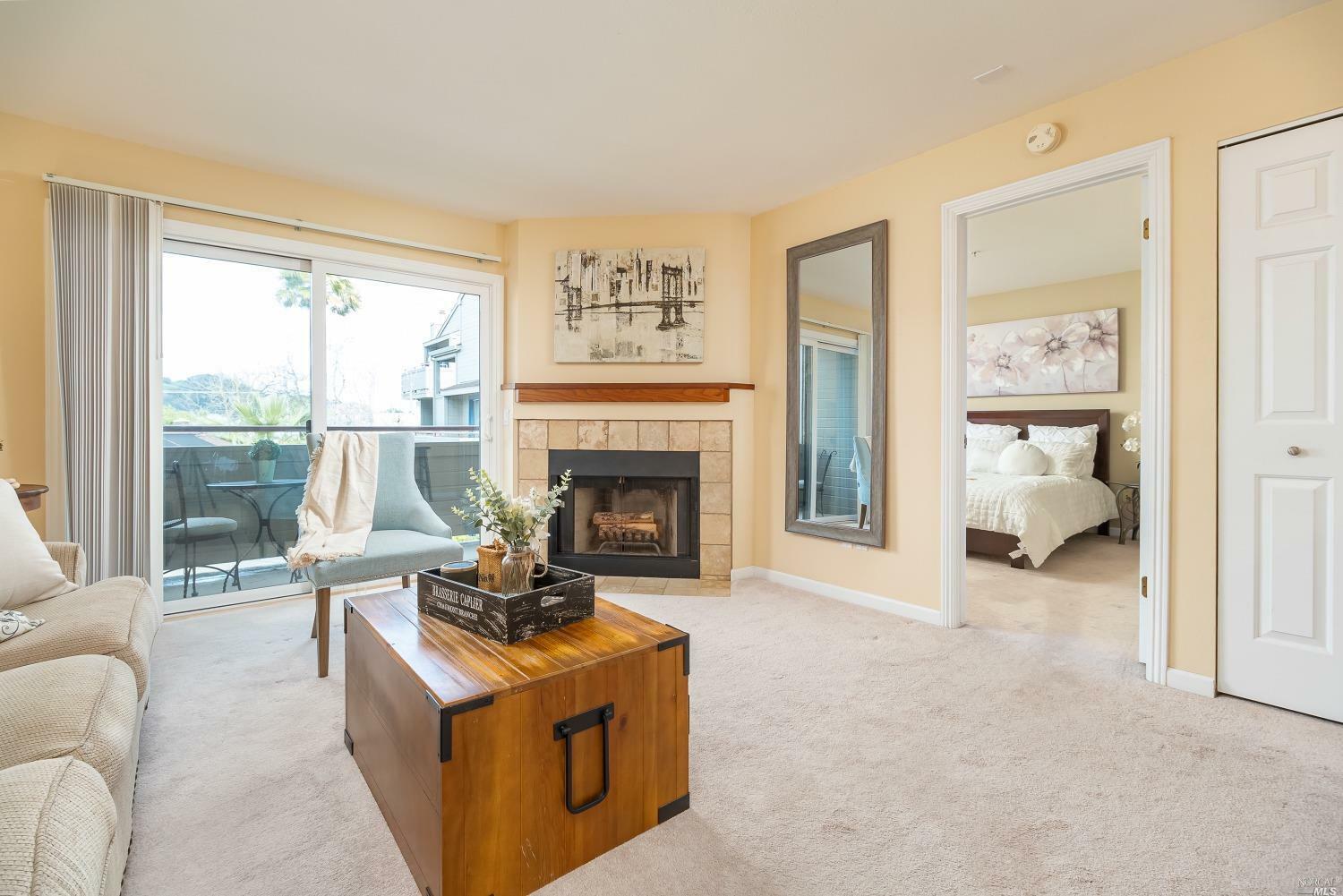 Property Photo:  212 Seagull Row  CA 94945 