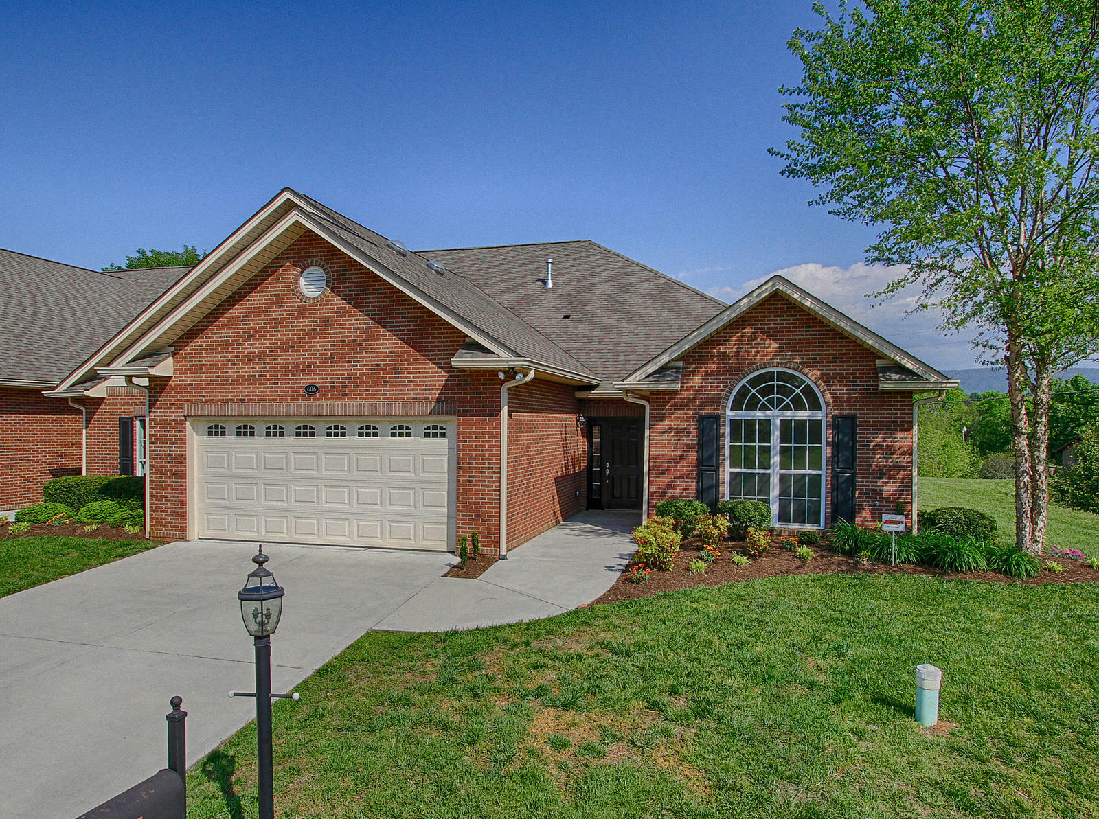 Property Photo:  606 Mountain View Villas Way  TN 37865 