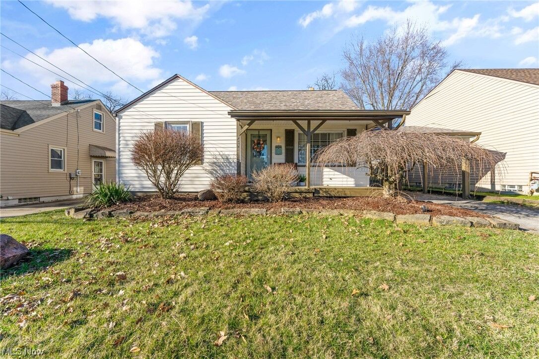 Property Photo:  53 W Lewis Street  OH 44471 