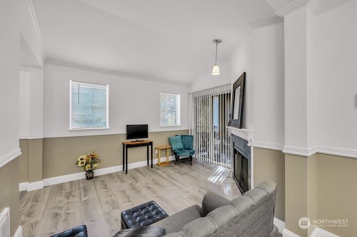 Property Photo: 5300 Harbour Pointe Boulevard 307B WA 98275