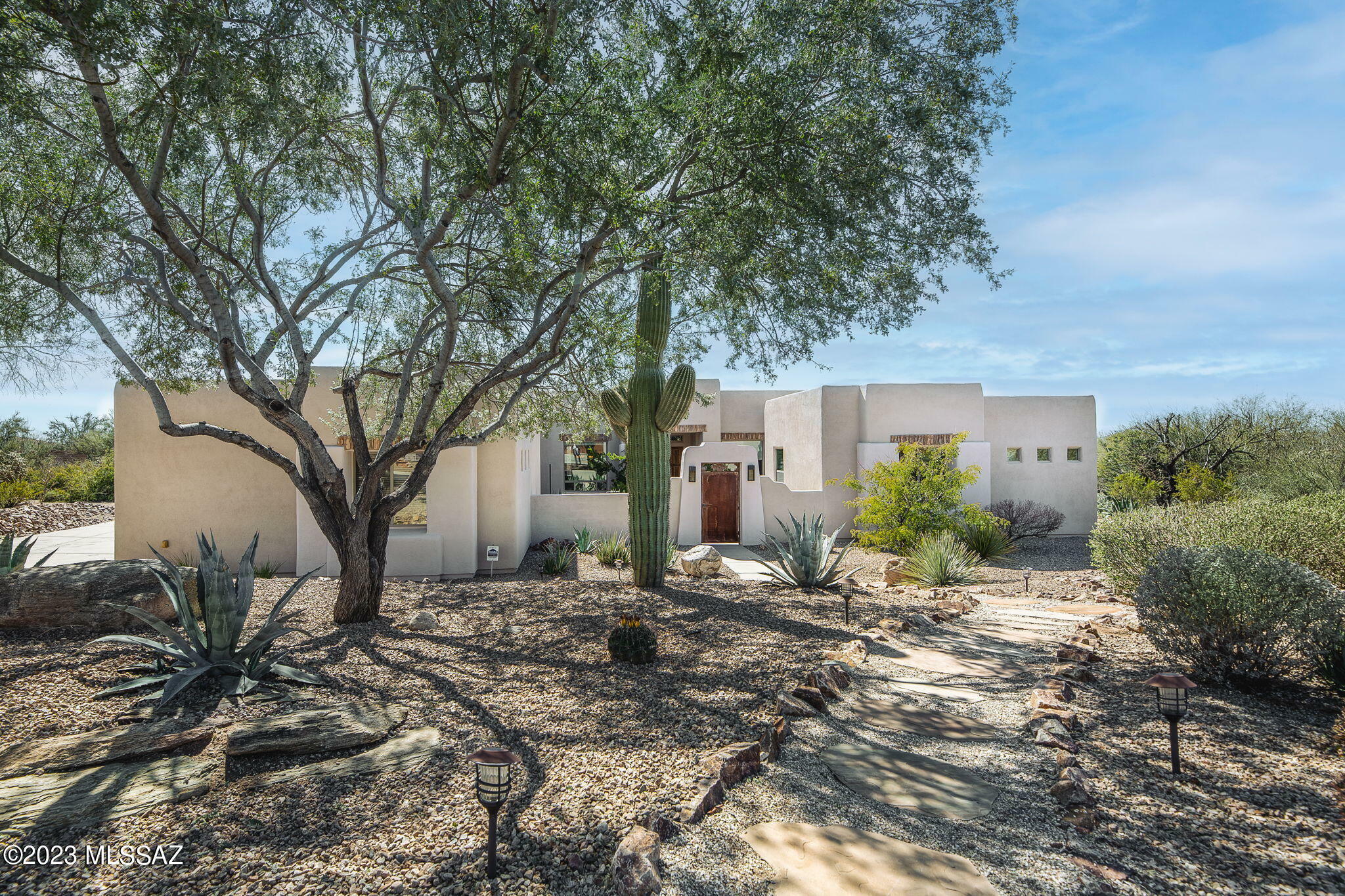 Property Photo:  5945 W Clear Brook Lane  AZ 85658 