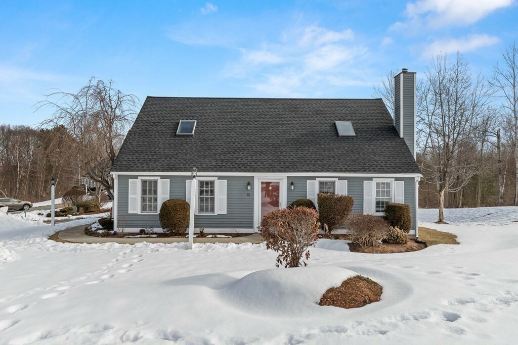 Property Photo:  76 Whittier Meadows Drive 72  MA 01913 