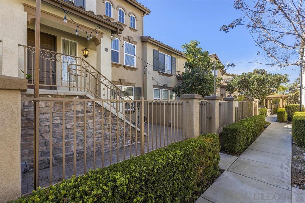 Property Photo: 10413 Shelborne St 45 CA 92127