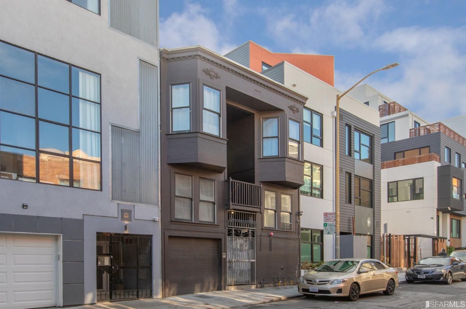 Property Photo:  757 Natoma Street  CA 94103 