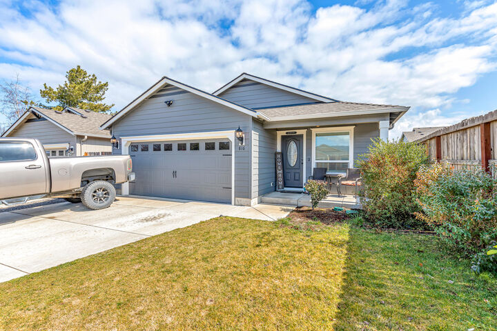 816 Nicholas Lee Drive  Medford OR 97501 photo