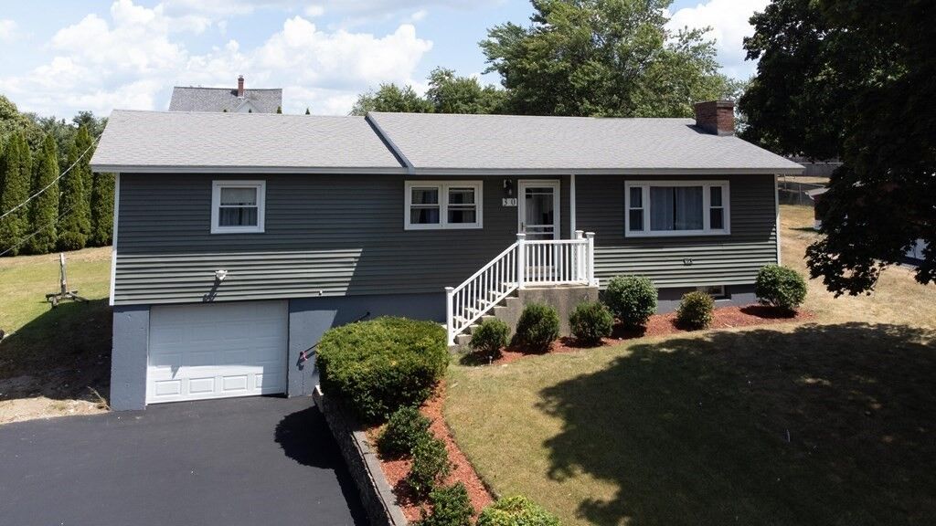 Property Photo:  30 Grant Street  MA 01453 