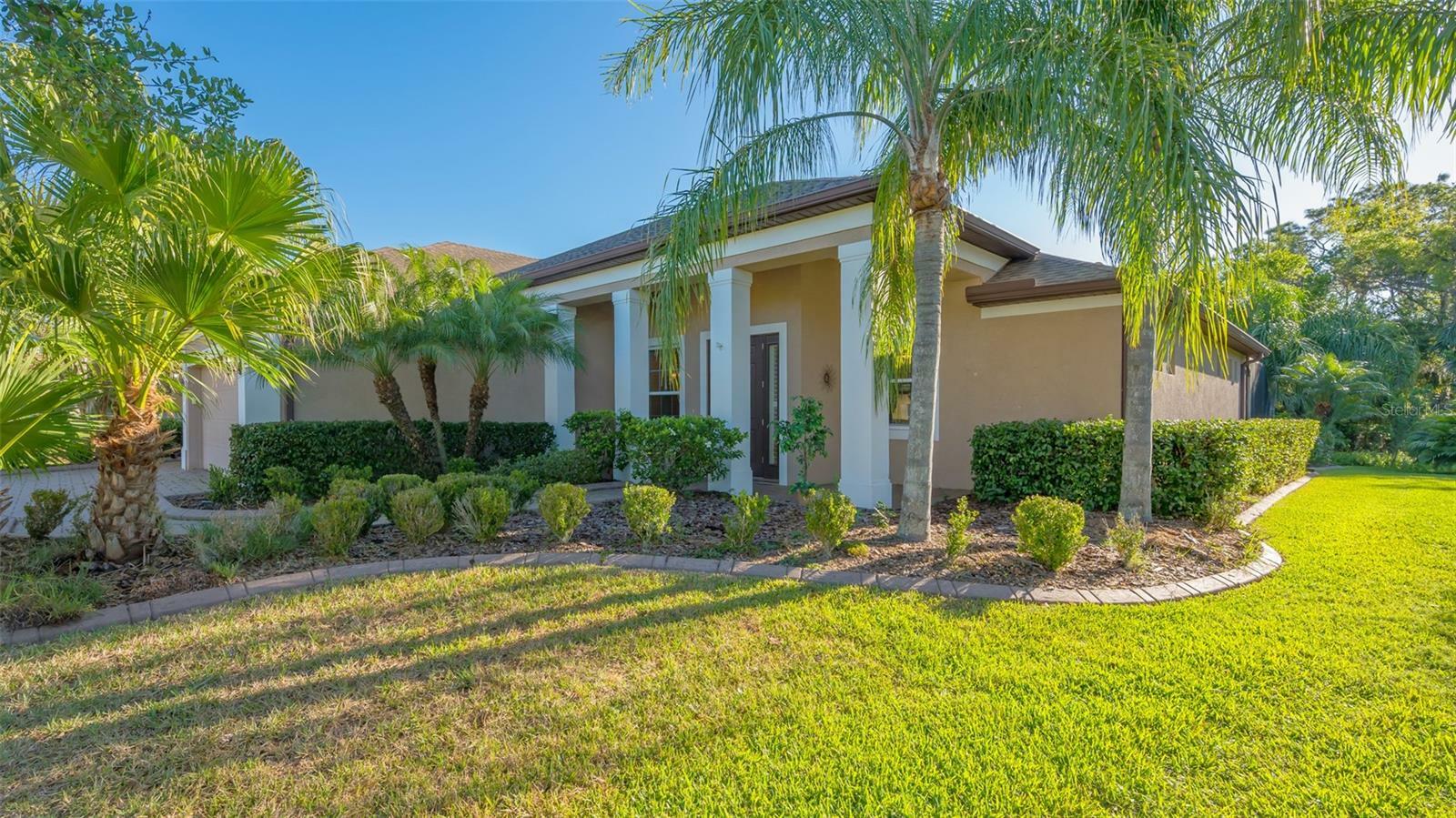 Property Photo: 821 Honeyflower Loop FL 34212