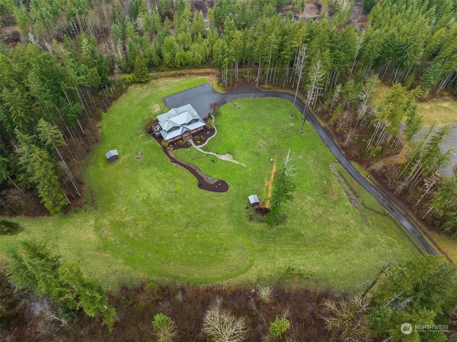 Property Photo:  22825 SE 178th Place  WA 98038 