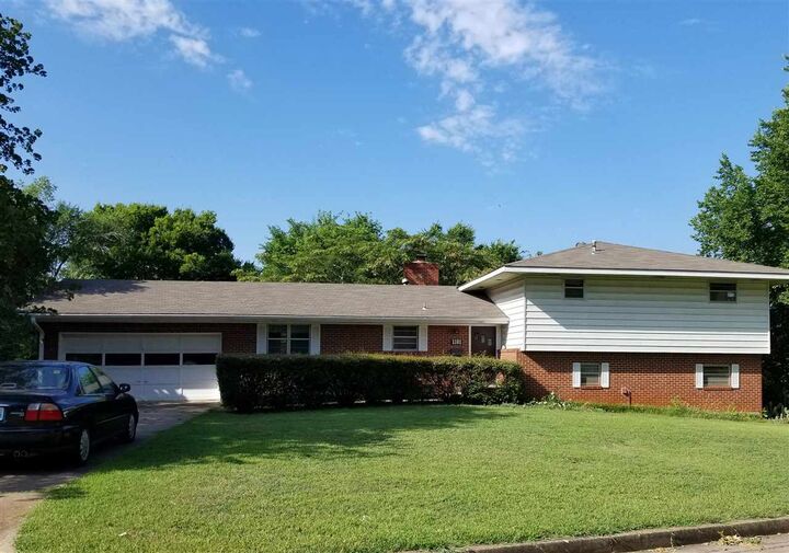 1101 W Lakeridge Dr.  Stillwater OK 74075-2109 photo