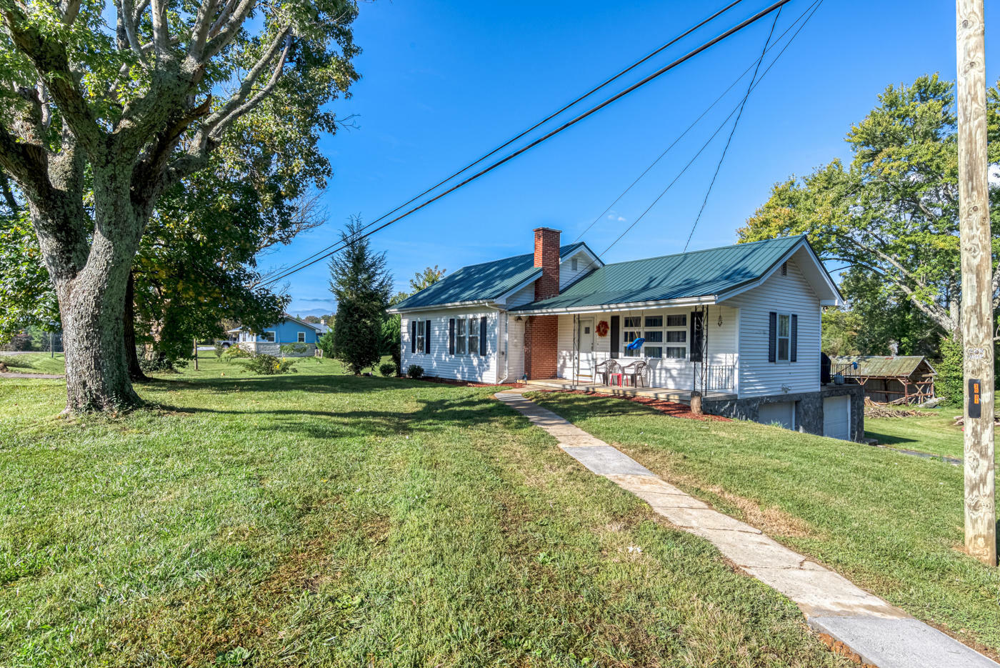 Property Photo:  2246 Asheville Highway  TN 37743 