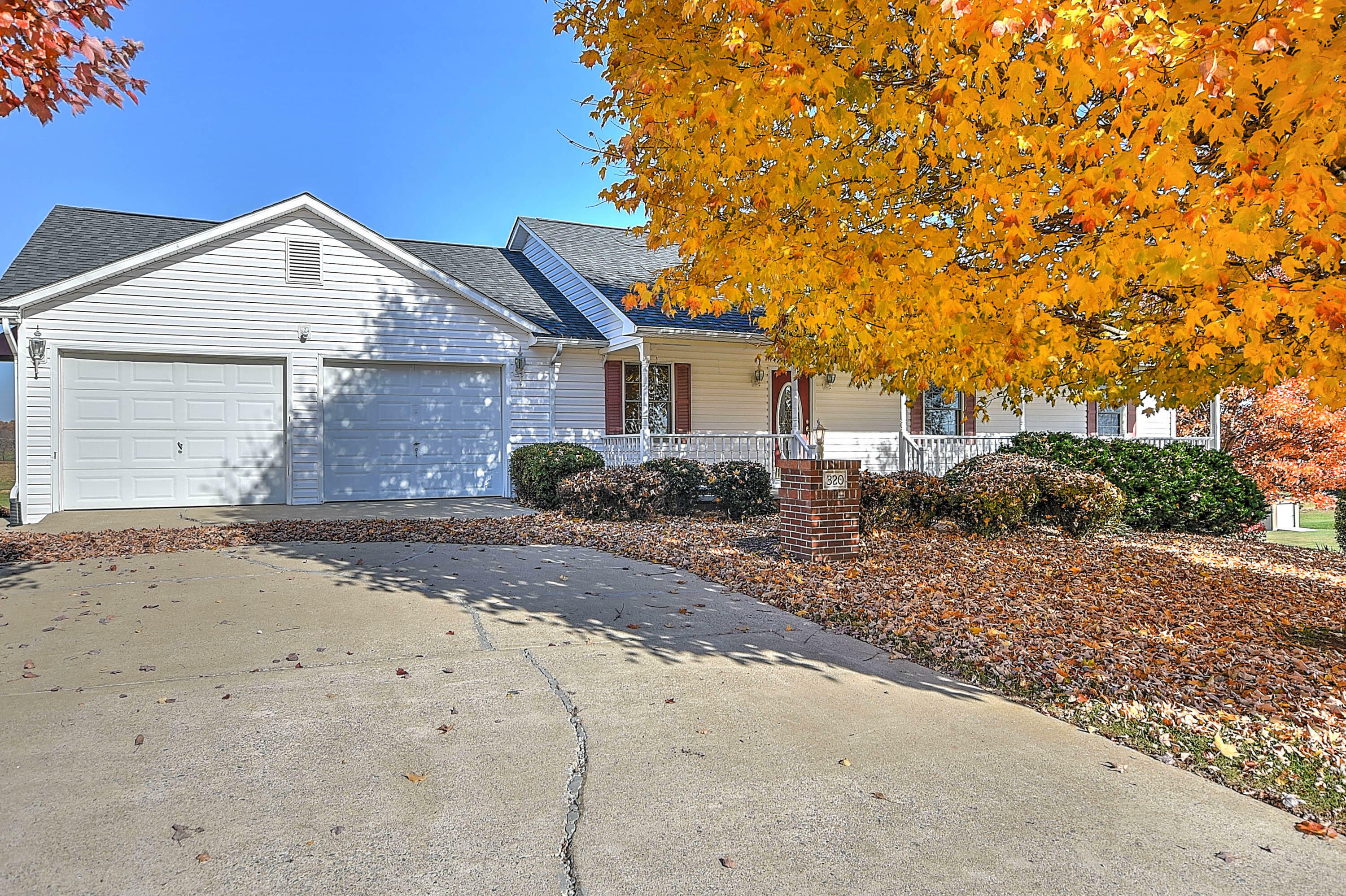 Property Photo:  320 Cimarron Trail  TN 37616 