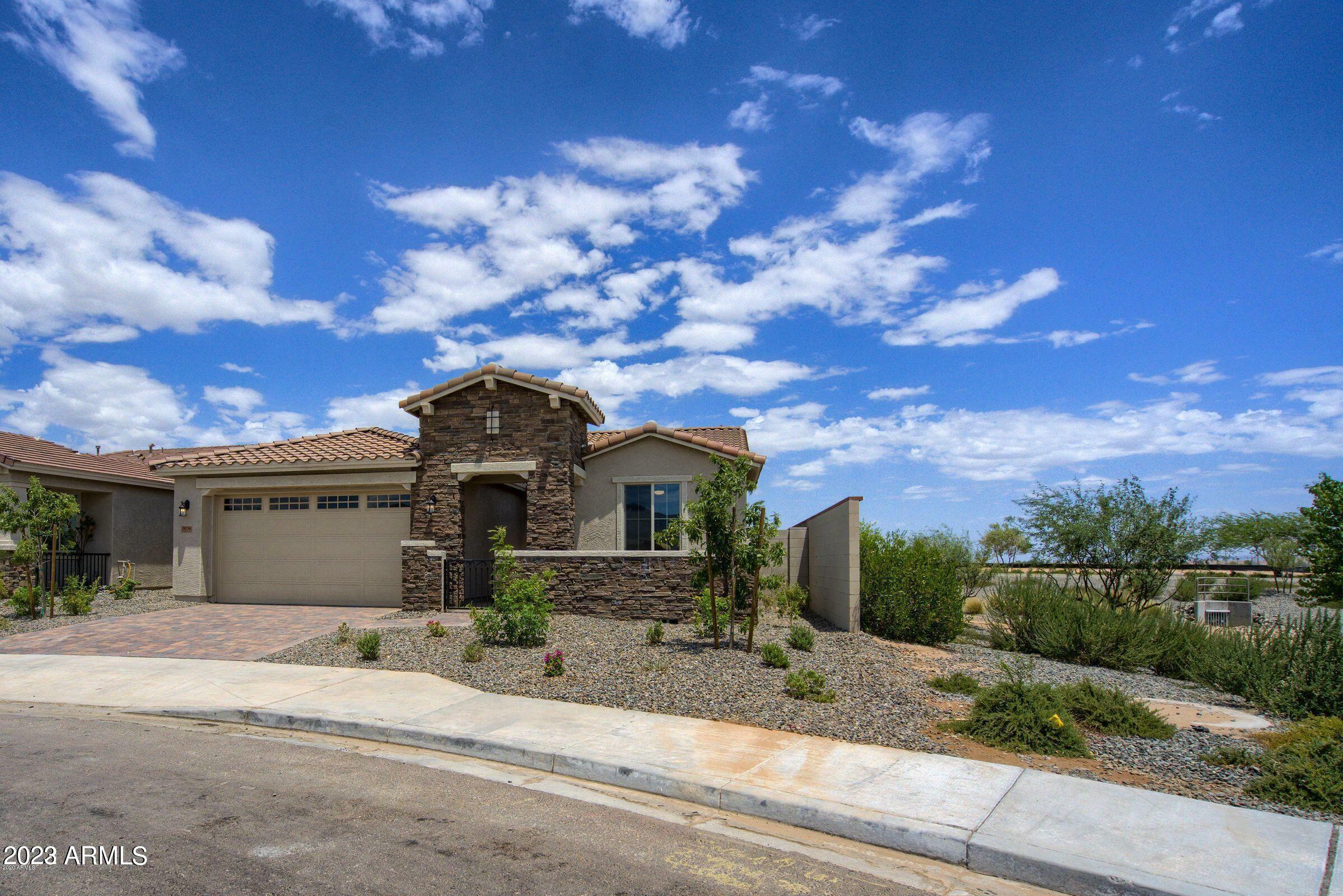 Property Photo: 5139 N 187th Lane AZ 85340