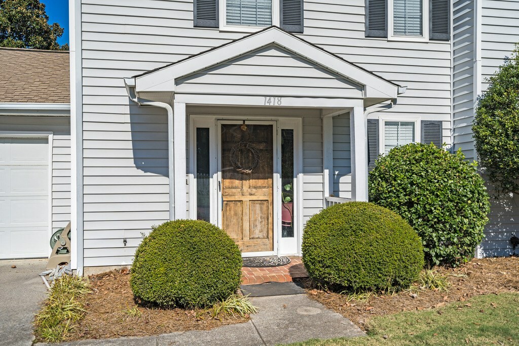 Property Photo:  1418 Westover Place  GA 30721 