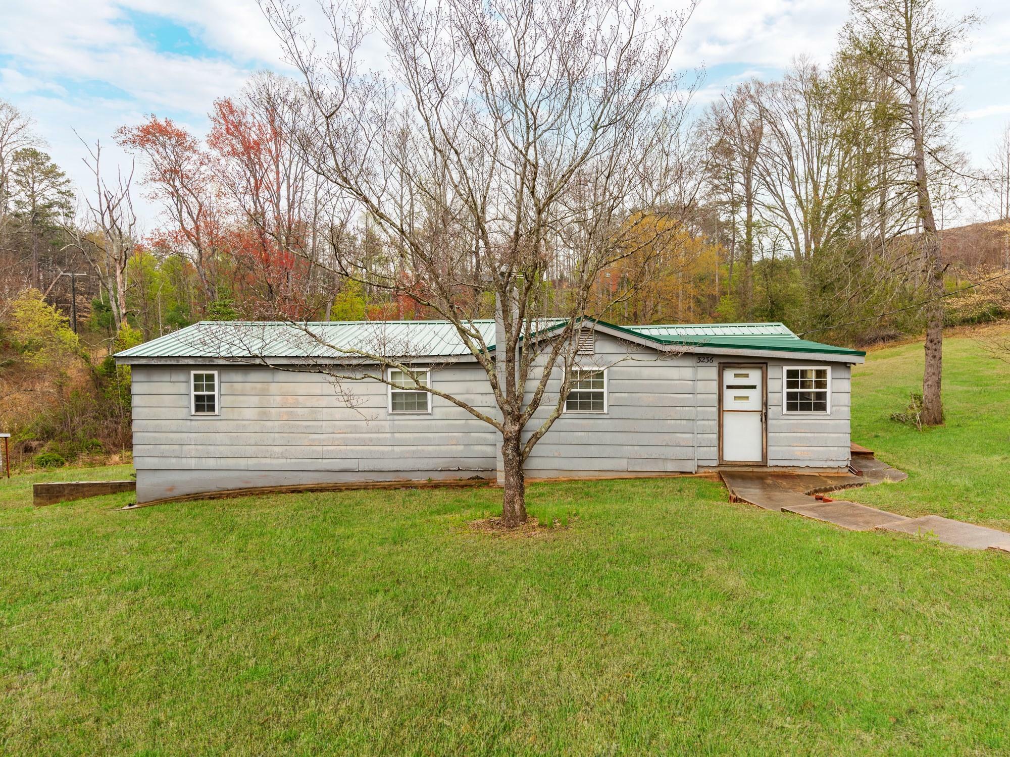 Property Photo:  3236 9th Ave Drive NW  NC 28601 