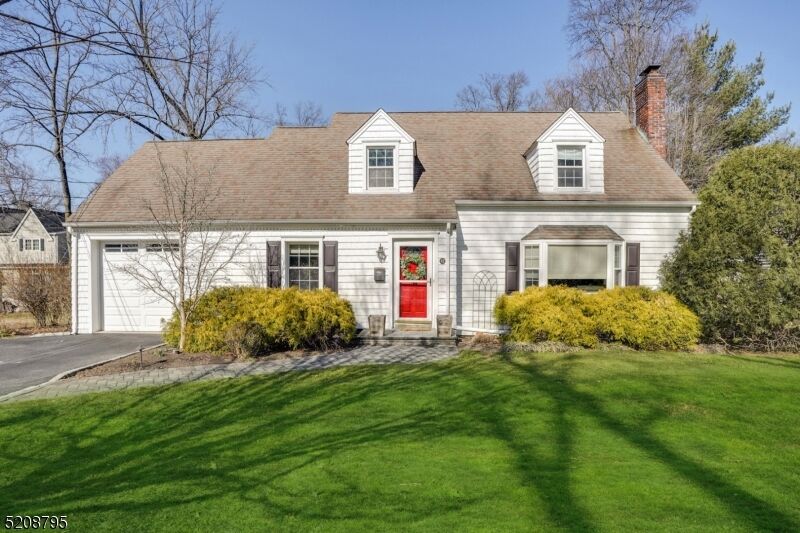 Property Photo:  42 Oak Dr  NJ 07928 