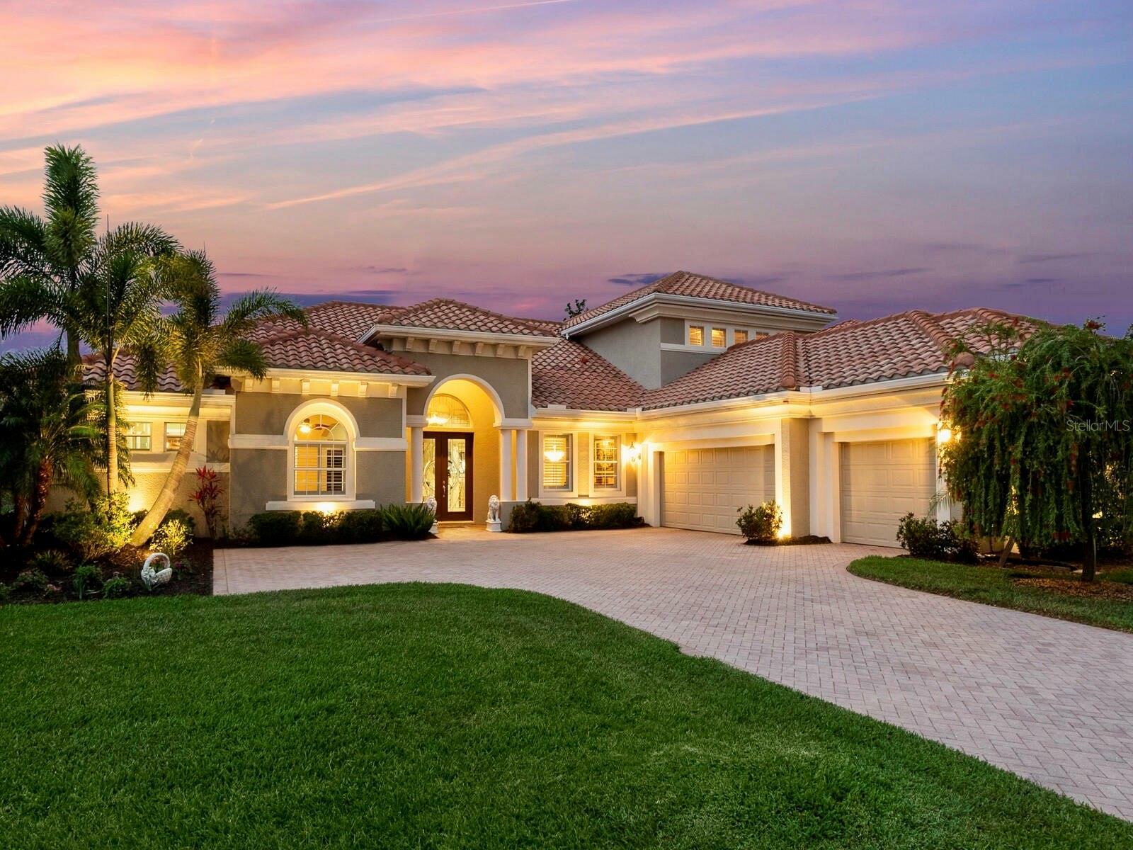 Property Photo:  186 Portofino Drive  FL 34275 