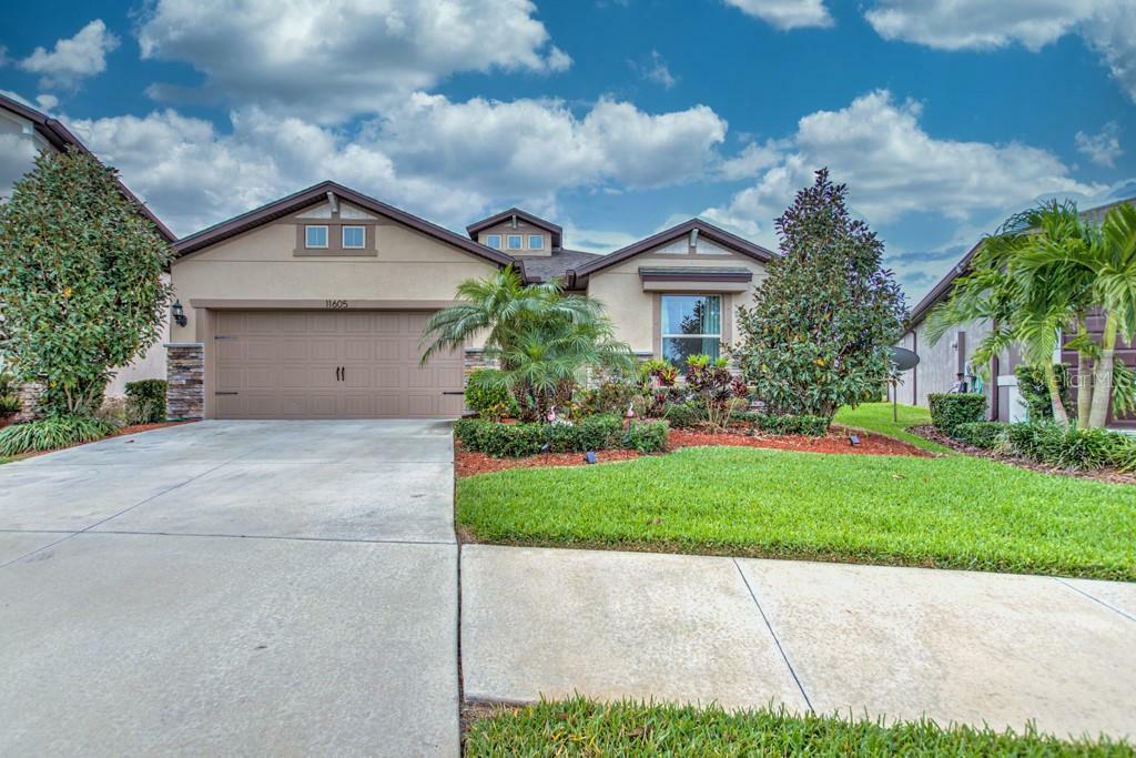 Property Photo:  11605 Kilkenny Coral Drive  FL 33579 