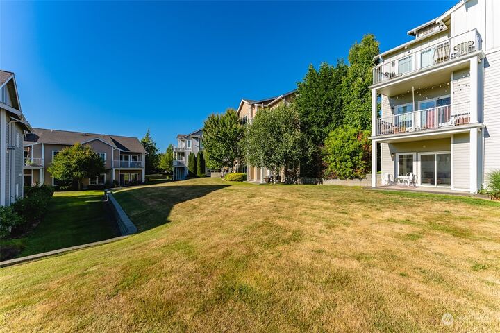 Property Photo:  4625  Celia Way 102  WA 98226 