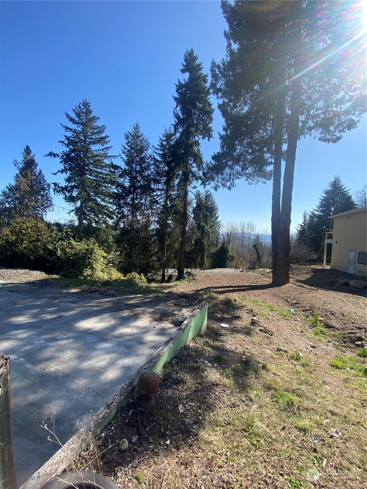 Property Photo:  13820 Military Road E  WA 98374 