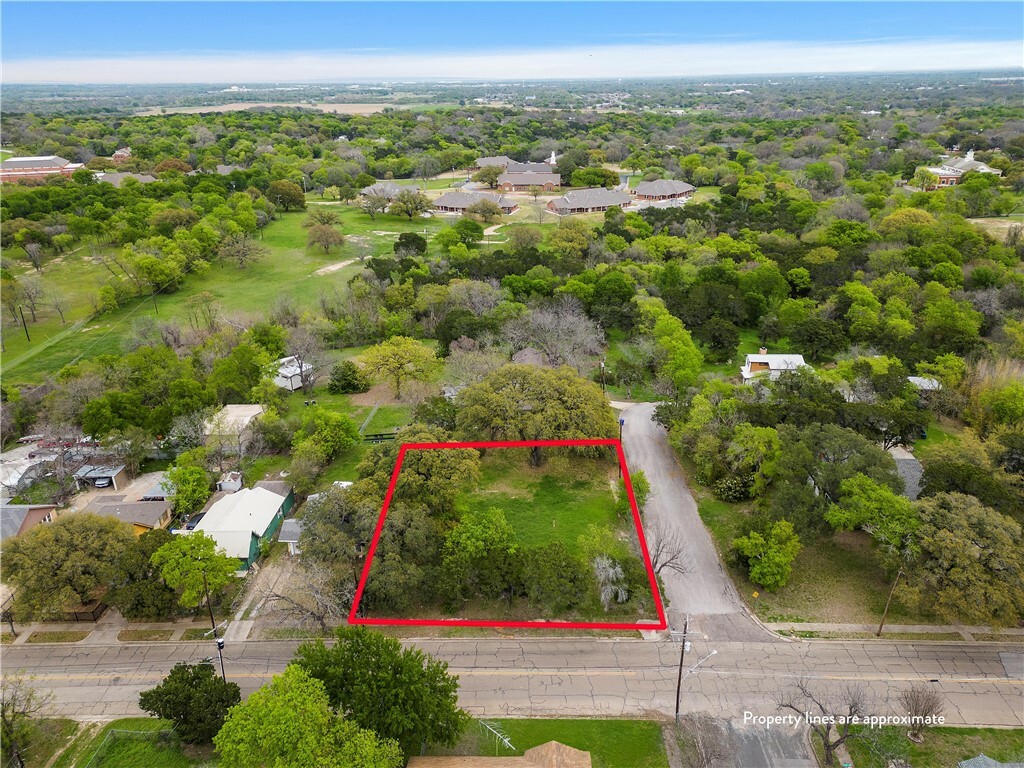 Property Photo:  2703 N 15A Street  TX 76708 