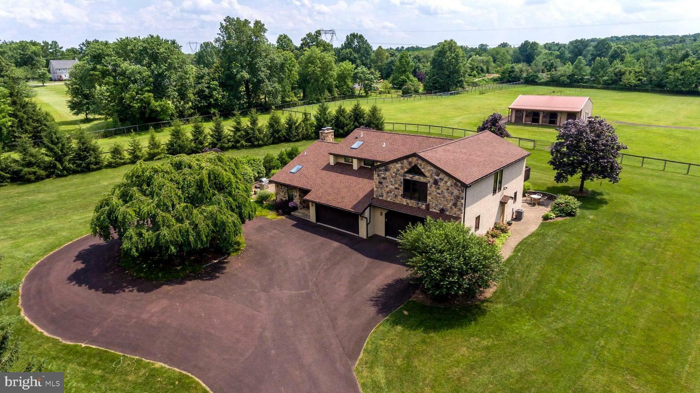 Property Photo: 3420 Fry Road PA 19438