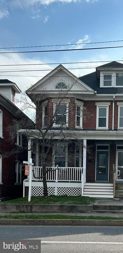 Property Photo:  829 W Franklin Street  MD 21740 