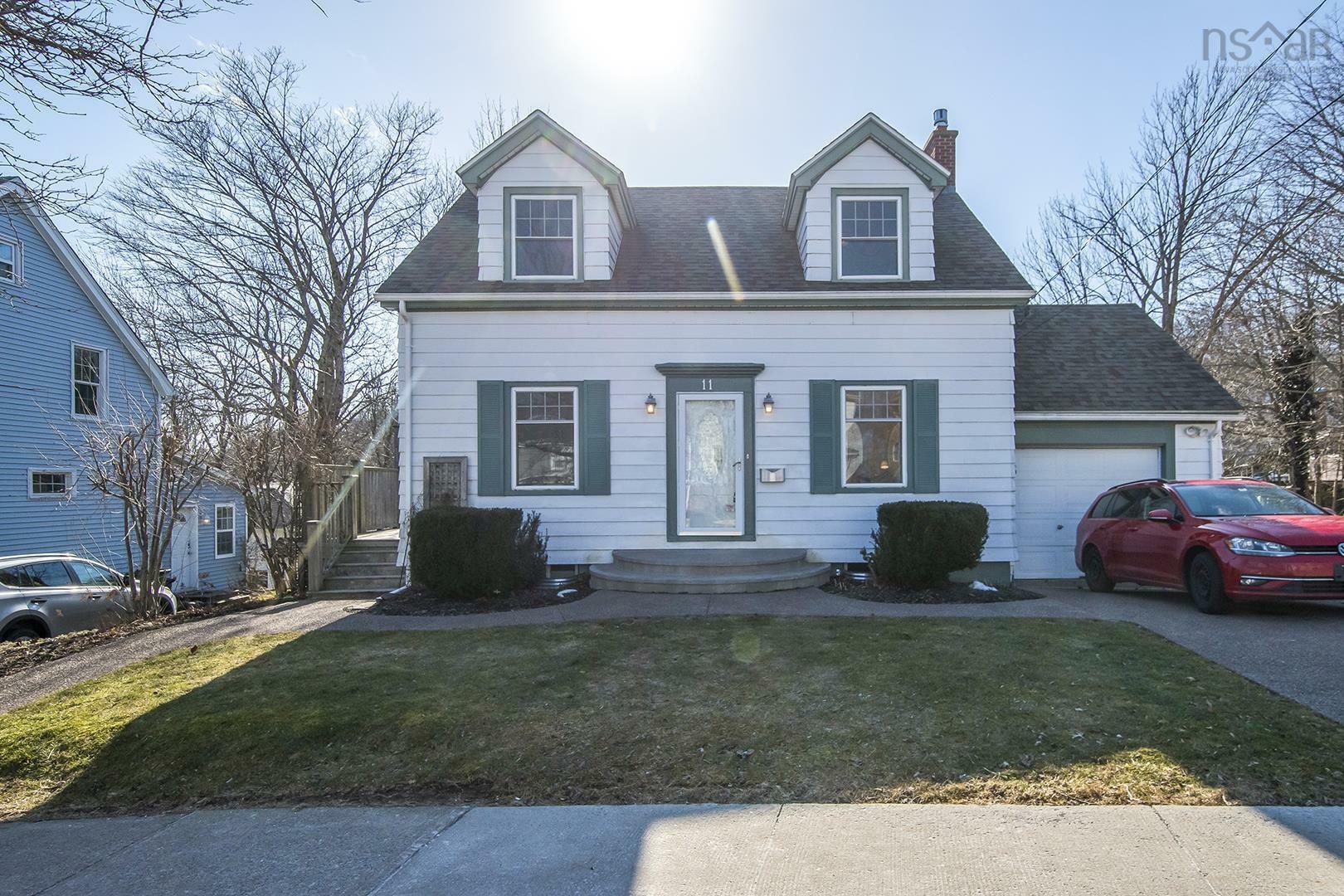 11 Crichton Park Road  Dartmouth NS B3A2N7 photo